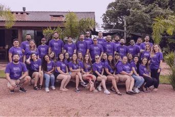 A Mutuus Seguros é confiável? Na imagem, vemos um dos aspectos que tornam a Mutuus a melhor corretora digital de seguros no Brasil: seu time de especialistas prontos e capacitados para atender empresas de todos os portes.